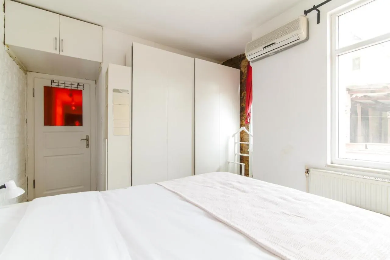 Outstanding Flat With City And Sea View In Beyoglu Istanbul