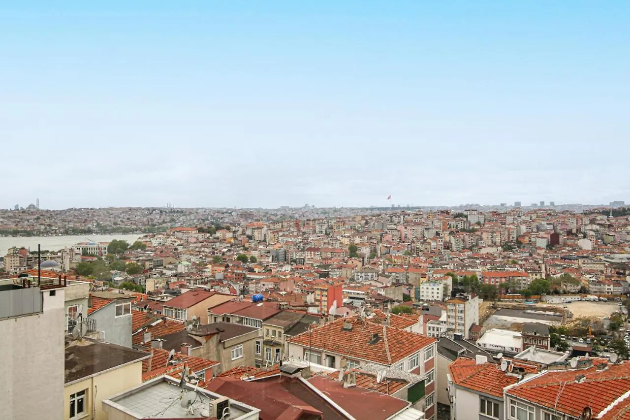 Apartamento Outstanding Flat With City And Sea View In Beyoglu Istambul